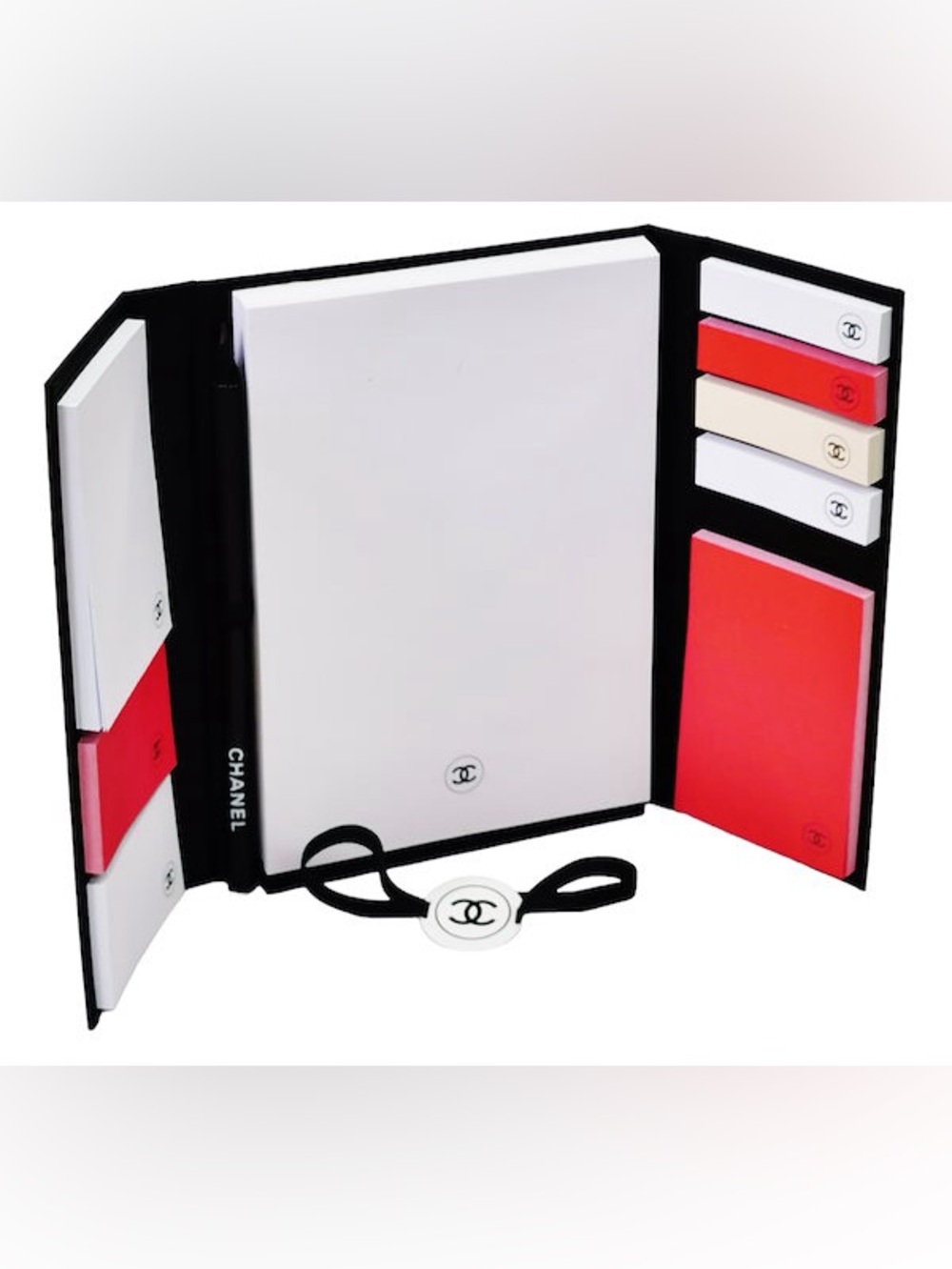 Chanel Beauty Notepad / Sticky Notes set with Pencil - Picture 2 of 14